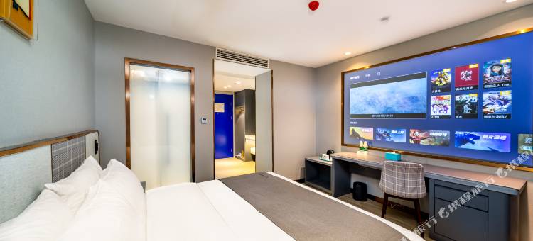 兰欧尚品酒店(武汉武胜路凯德广场地铁站店)图片