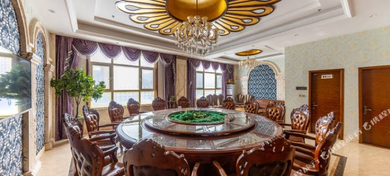 江缘雪主题酒店(西宁中华枸杞养生苑店)图片