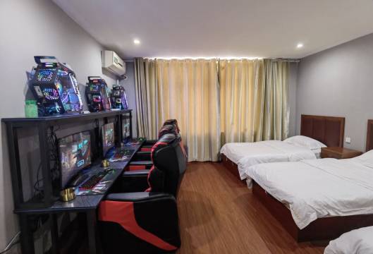 东台至尊电竞宾馆