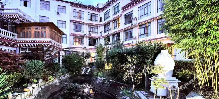 林芝峰行驿藏泊花园酒店图片