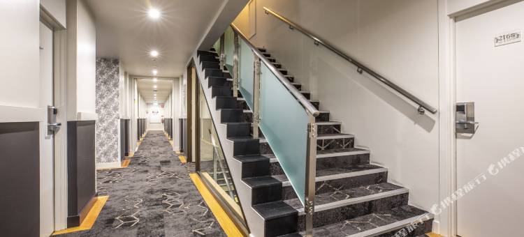 盖特威睡帽Plus酒店(Nightelier Devonport Gateway Hotel)图片