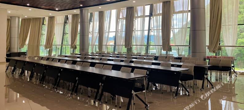 天空之桥嘉遇酒店图片