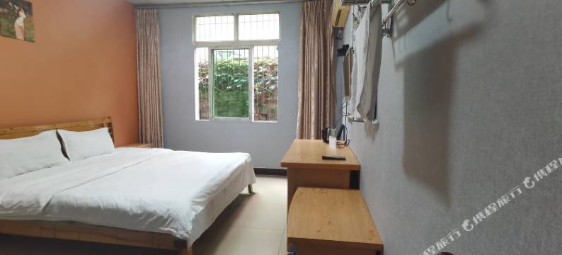 成悦客栈(成都石犀公园地铁站店)图片