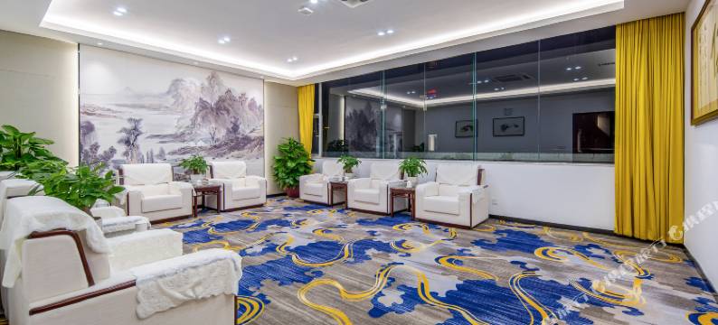 南宁凤凰宾馆(火车站地铁站店)图片