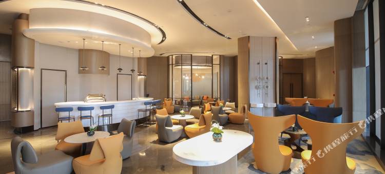 襄阳云海酒店(华侨城奇幻度假区店)图片