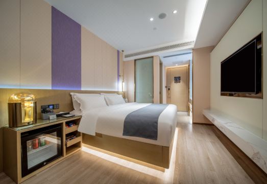 Nanguo Hotel (Shenzhen Convention and Exhibition Center Huanggang Branch) Hotel Overview