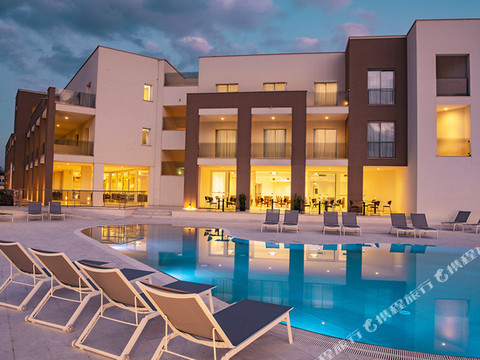 拉巴蒂吉亚度假村