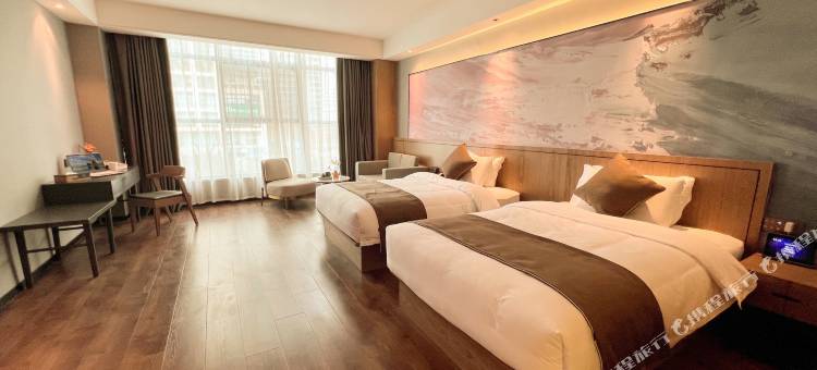 万澳酒店(西安高铁北客站行政中心地铁站店)图片