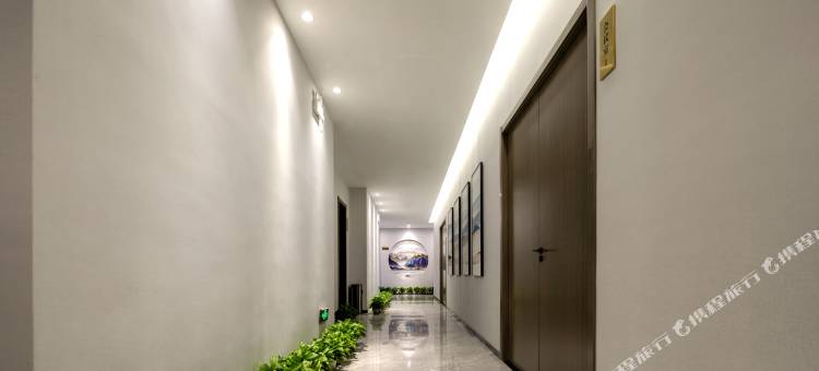 丁香酒店(武汉轻工大学金银湖校区店)图片