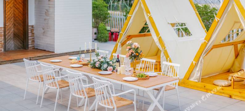 上海一米阳光·季节美宿图片