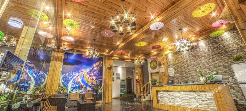 民族部落河景民宿(镇远古城景区店)图片