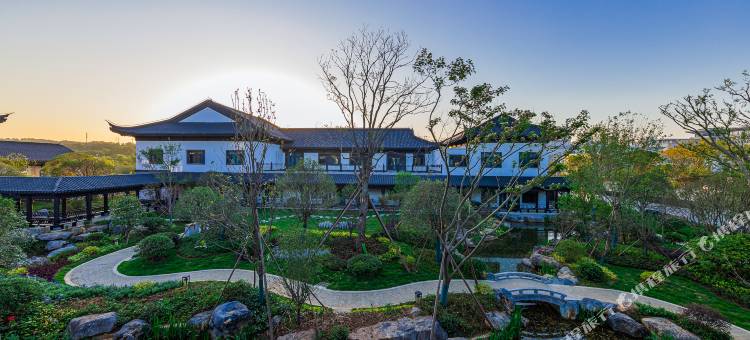 荆门九派通苑凯瑞酒店(园博园政务中心店)图片