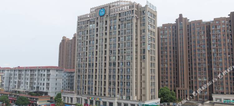 汉庭酒店(南昌小蓝工业园江铃汽车大厦店)图片