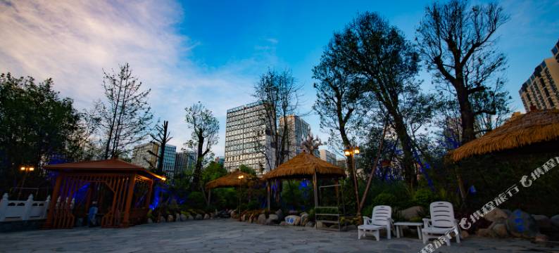 贵阳地中海温泉度假酒店(观山湖区观山西路地铁站店)图片
