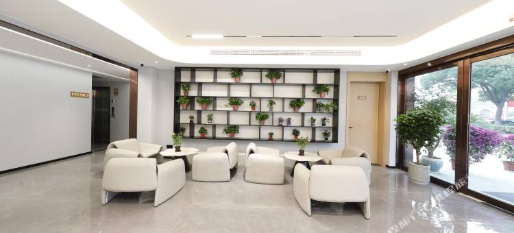 清沐铂金酒店(金坛吾悦广场店)图片