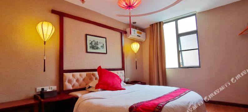 水月阁精品酒店(桂林两江四湖象山公园店)图片