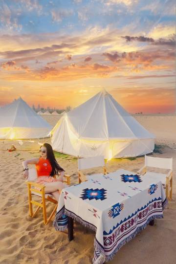 敦煌木野小筑沙漠露营基地图片