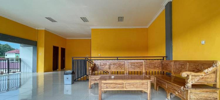红多兹酒店@库塔龙目岛曼达利卡公路(RedDoorz @ Jalan Raya Kuta Lombok Mandalika)图片