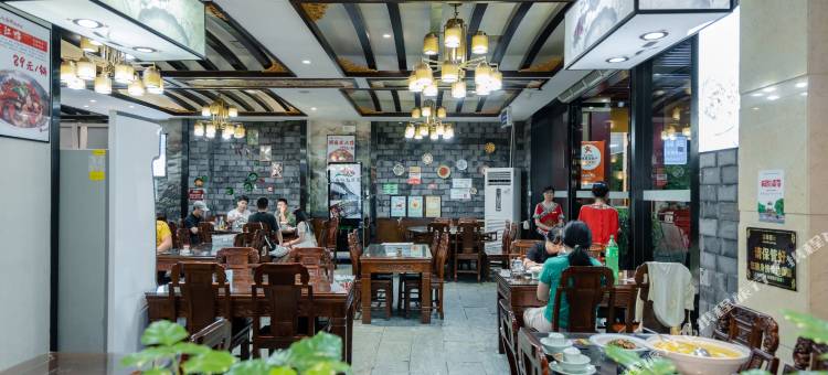 盛世佳华酒店(铜仁高铁站店)图片