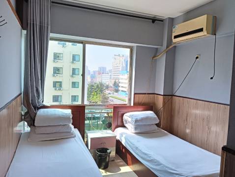 123旅馆(威海2店)