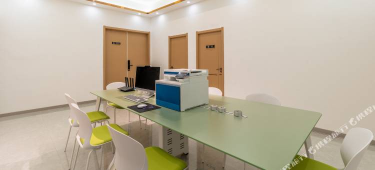 乐途酒店(吐鲁番鄯善新城东路盛世财富广场店)图片