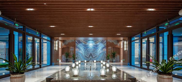 西畴隆兴山居酒店图片