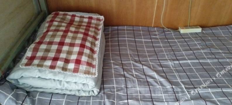 星夜青年旅社(海亮广场店)图片