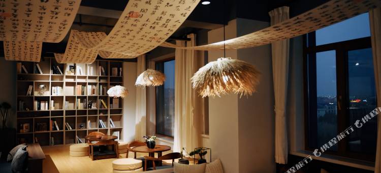 安遇酒店(乌兰察布之夜高铁站店)图片