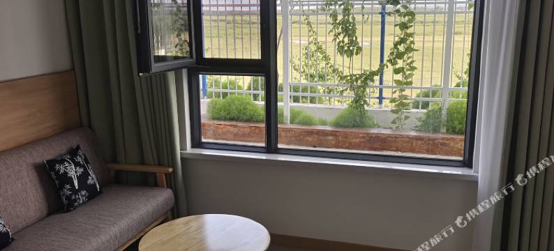 南河清泉|草原湿地风情山泉度假美宿(伊宁喀什镇店)图片