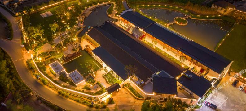 安吉云上云溪度假酒店图片