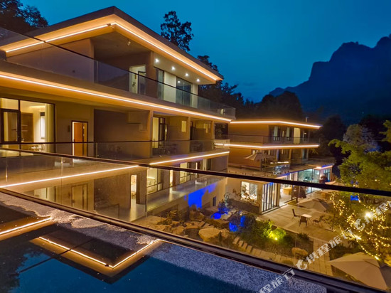 都江堰望山砚语民宿(青城山店)