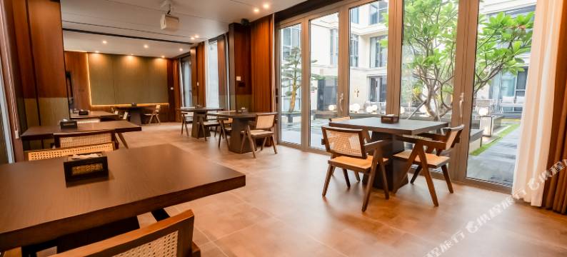 东山岛爱米酒店图片