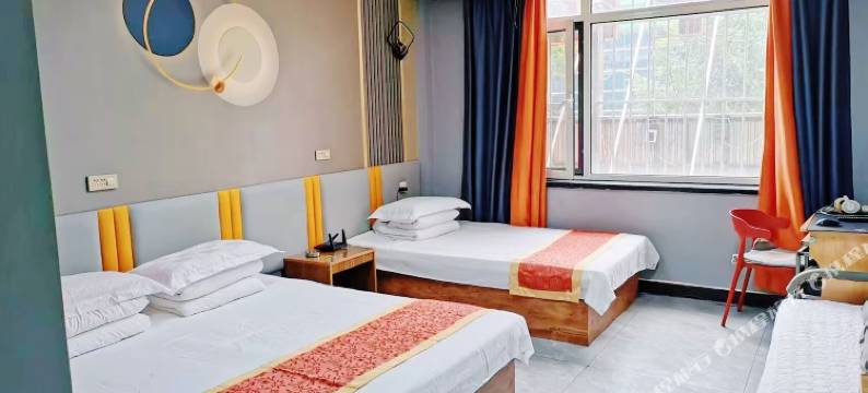 盛华园宾馆(绥中客运站店)图片