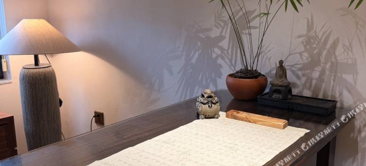 普陀山君和喜悦美宿(普济寺店)图片
