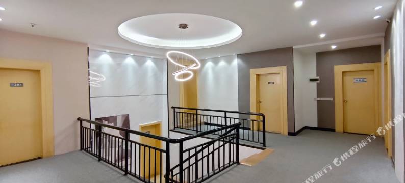 Xbed希酒店(萍乡火车站建设中路店)图片