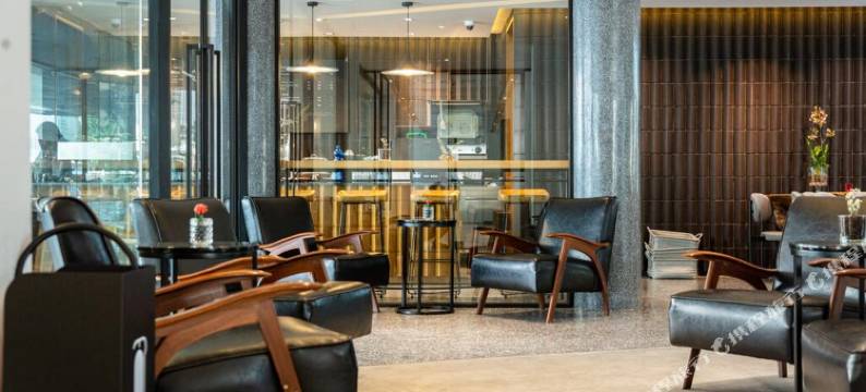 雷诺酒店曼谷(Reno Hotel)图片