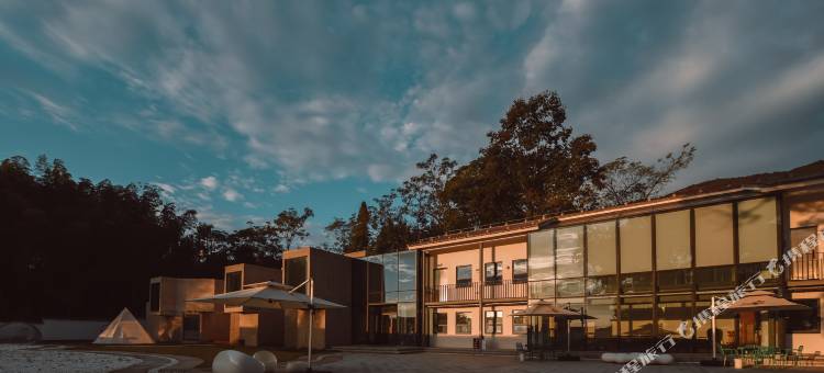 天台惑者山宿图片