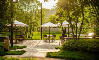 New World Qingyuan Hotel Over view
