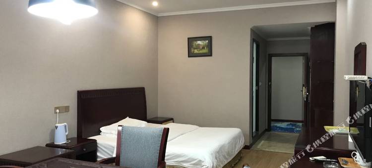 仪陇红发林商务酒店图片