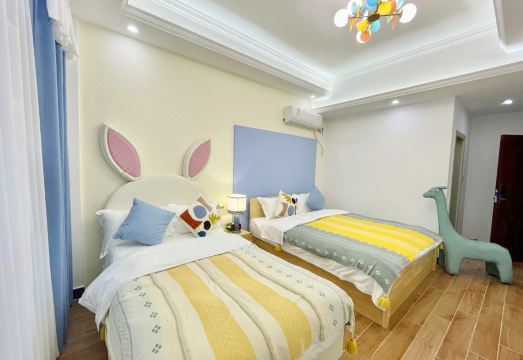 Warm House Nankun Mountain Hotel Overview