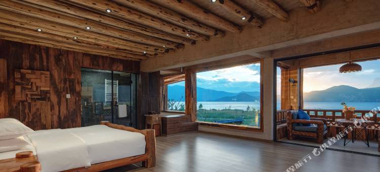 糊涂窝湖景度假酒店(泸沽湖亲爱的客栈)图片