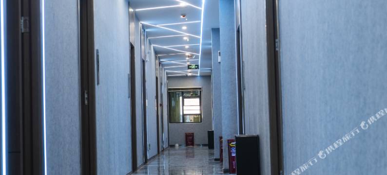 新化星光电竞酒店图片