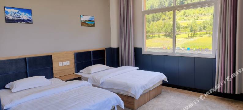 雅江途乐假日酒店图片