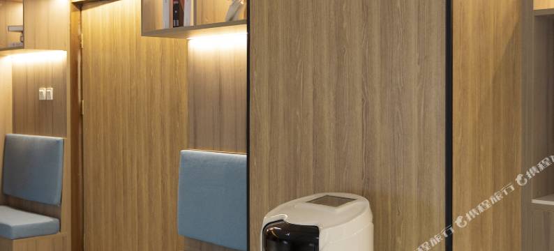 H酒店(西安省人民医院黄雁村地铁站店)图片