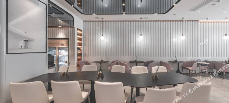 南通濠河风景区电视塔亚朵X酒店图片