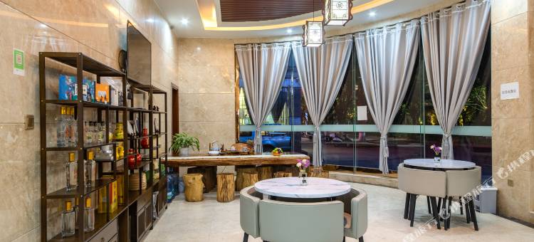 江城金马假日酒店图片