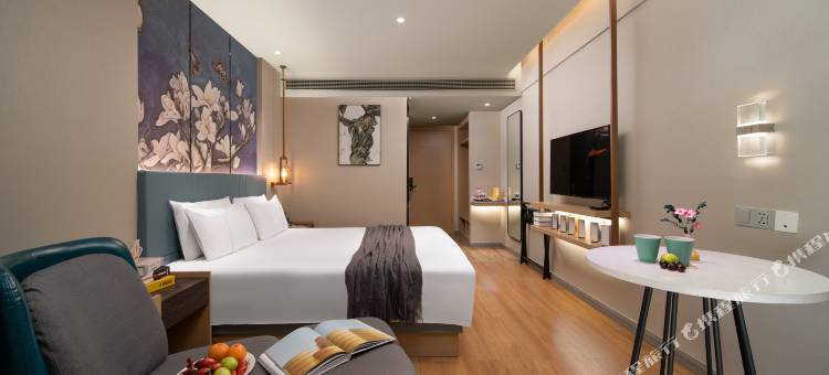 锦江白玉兰酒店(贵阳喷水池地铁站太平路网红街店)图片