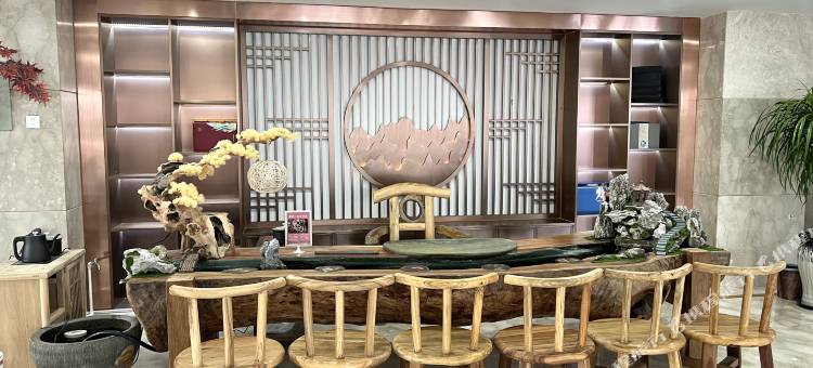 烟台山海京假日酒店(烟台大学工商学院店)图片