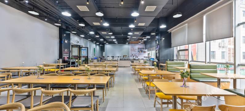 亚美酒店(清远义乌商贸城店)图片