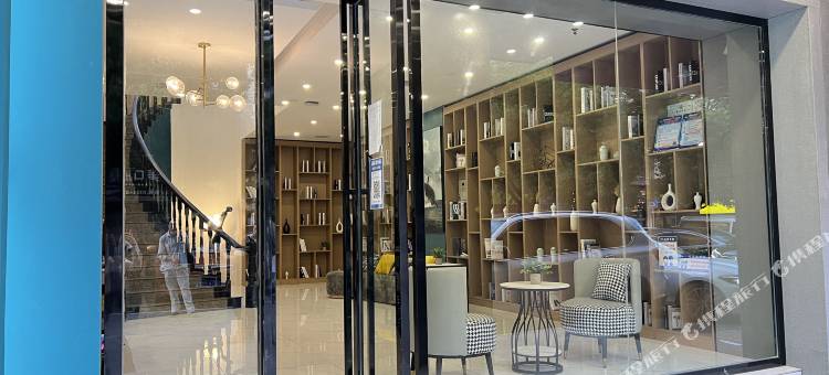 Xbed希酒店(衡阳平湖公园延安路店)图片